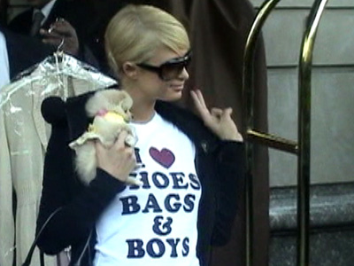 Paris Hilton makes a fashion statement